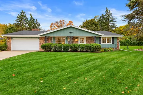 12281 W Verona, West Allis, WI 53227
