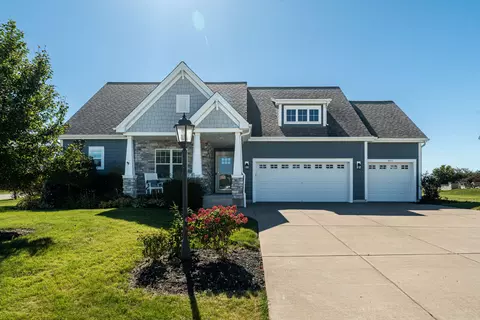 8211 W Highlander, Mequon, WI 53097