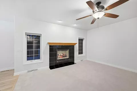 Living - 2266 Brookside, Jackson, WI 53037 photo 2 of 8