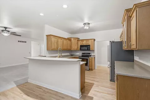 Kitchen - 2266 Brookside, Jackson, WI 53037 photo 1 of 5