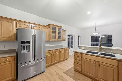 Kitchen - 2266 Brookside, Jackson, WI 53037 photo 4 of 5