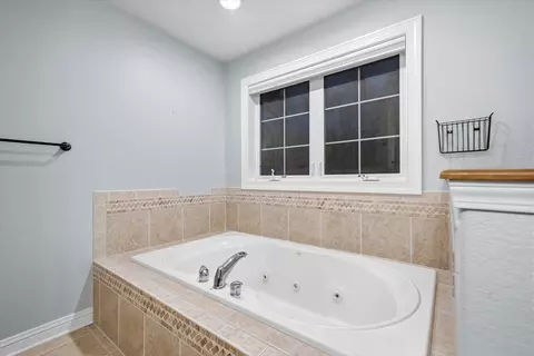 Bath - 2266 Brookside, Jackson, WI 53037 photo 3 of 6