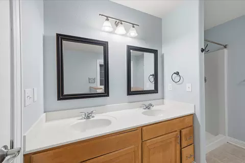 Bath - 2266 Brookside, Jackson, WI 53037 photo 2 of 6