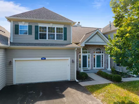 1061 Terrace #43-22, Geneva, WI 53147