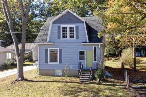 92 Valley, Williams Bay, WI 53191
