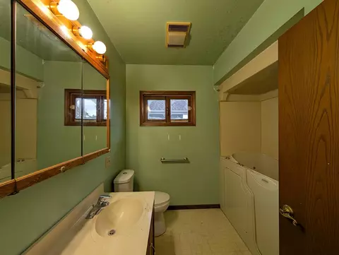 Bath - 2902 Forest, Two Rivers, WI 54241 photo 1 of 2