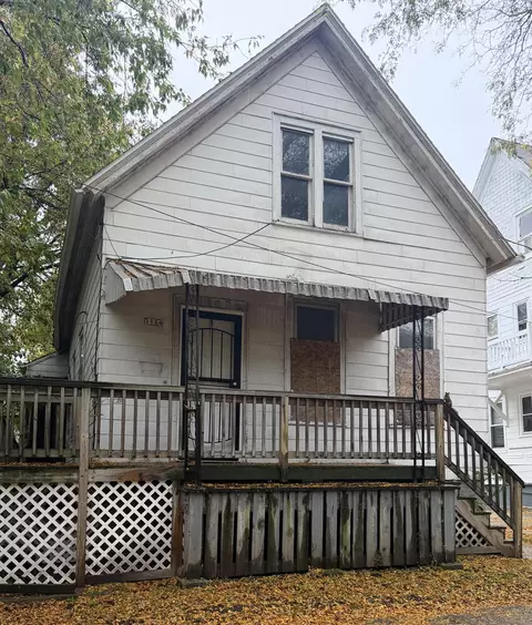 1114 W Ring, Milwaukee, WI 53206