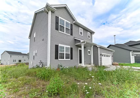 707 Ice Age, Waterford, WI 53185