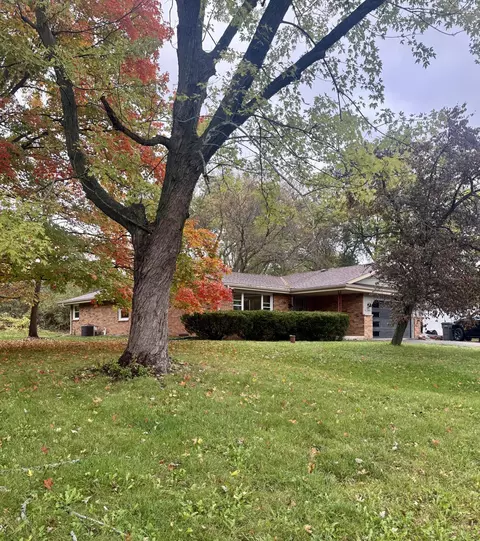 w135s6493 Windsor, Muskego, WI 53150