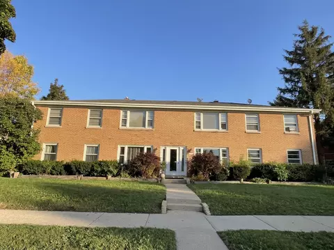2322 W Van Beck, Milwaukee, WI 53221