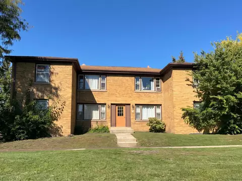 2028 W Van Beck, Milwaukee, WI 53221