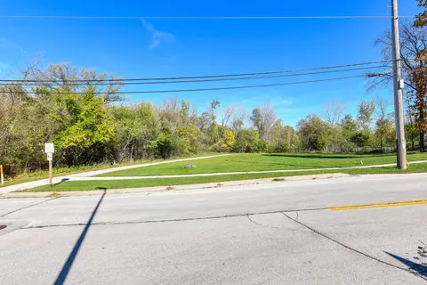 Lt 0 W Cold Spring, Greenfield, WI 53228
