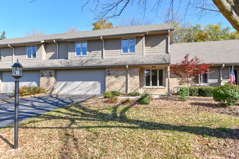 3850 Klondike #C, Brookfield, WI 53045