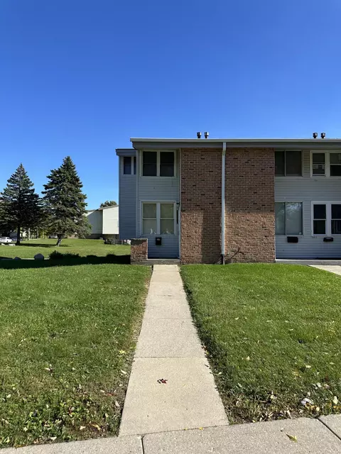 9096 N 95th #K, Milwaukee, WI 53224