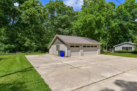 Lt 1 N. Shore, Muskego, WI 53150