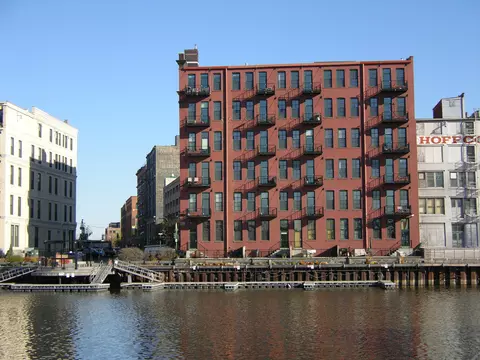 141 N Water #23, Milwaukee, WI 53202