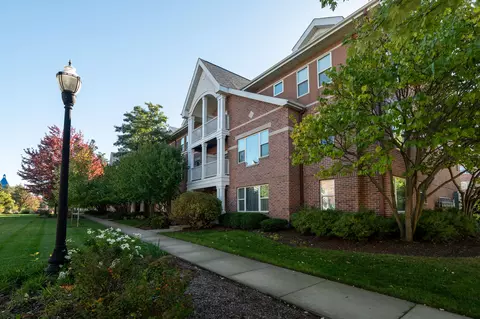 323 55th #1A, Kenosha, WI 53140