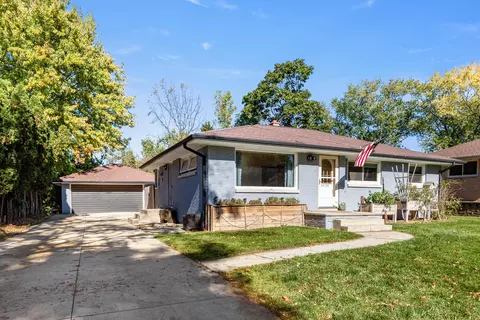 4436 W Dunwood, Brown Deer, WI 53223