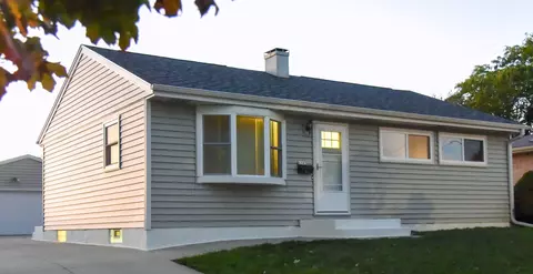 6145 S Cory, Cudahy, WI 53110
