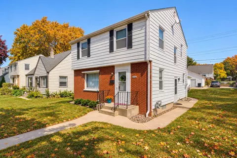 3744 N 100th, Milwaukee, WI 53222