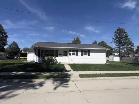 2322 Cooper, Sheboygan, WI 53083