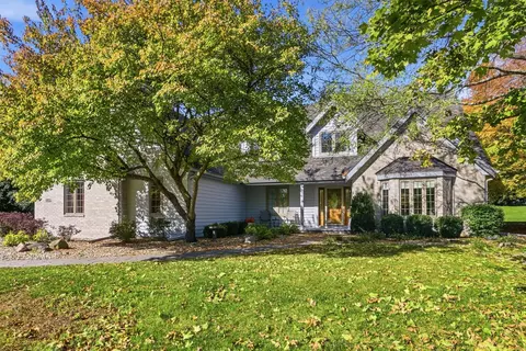 n25w26469 Fox Den, Pewaukee, WI 53072