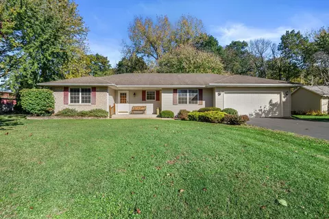 1711 Landre, Burlington, WI 53105
