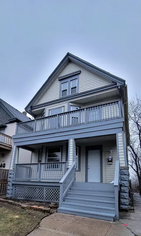 2478 S 5th, Milwaukee, WI 53207