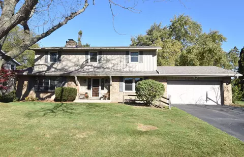 1106 Hialeah, Racine, WI 53402
