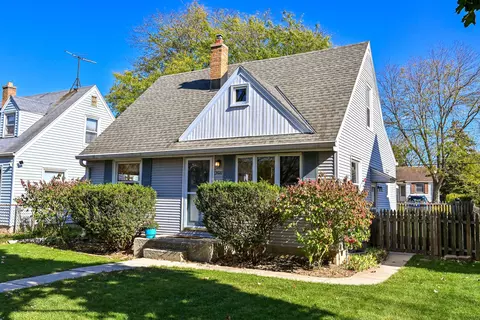 3620 N 98th, Milwaukee, WI 53222