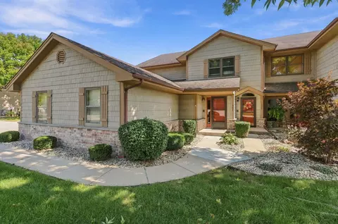 1325 32nd #9A, Kenosha, WI 53144