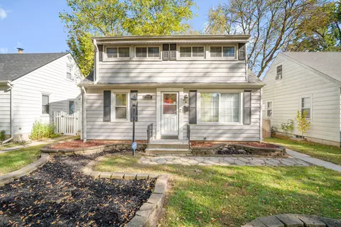 1200 S 113th, West Allis, WI 53214
