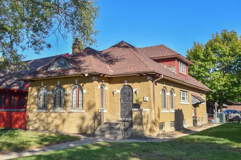2642 N Sherman, Milwaukee, WI 53210