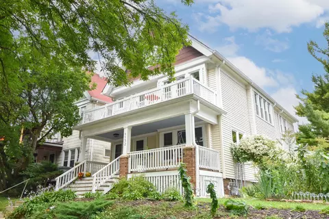 1130 E Walworth #1132, Milwaukee, WI 53212