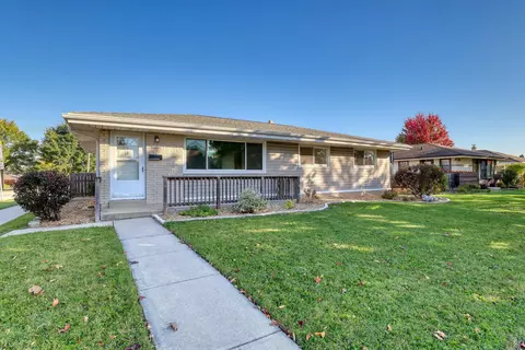 7930 W Howard, Milwaukee, WI 53220