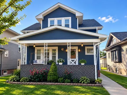 1624 Flett, Racine, WI 53405