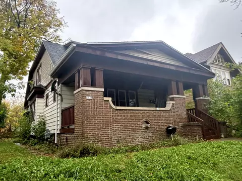 2519 N 49th, Milwaukee, WI 53210
