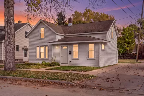 915 17th, La Crosse, WI 54601
