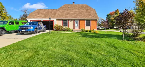 4932 Regal, Racine, WI 53406
