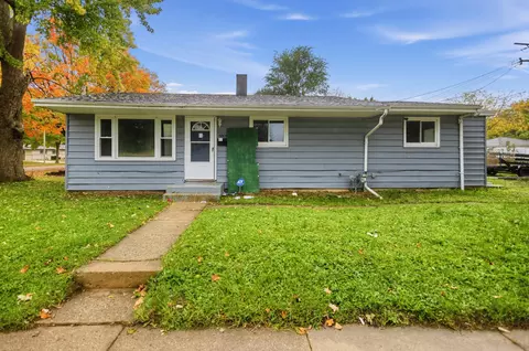 5809 N 70th, Milwaukee, WI 53218