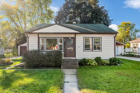 3347 E Denton, Saint Francis, WI 53235