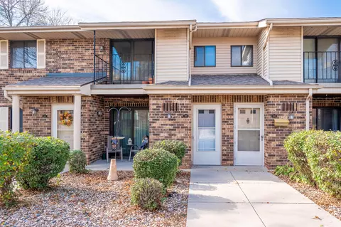 6620 Mariner #201, Mount Pleasant, WI 53406