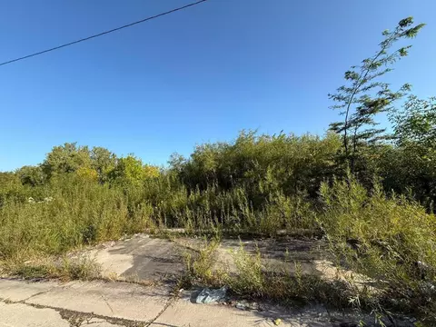 9622 W Allyn, Milwaukee, WI 53224