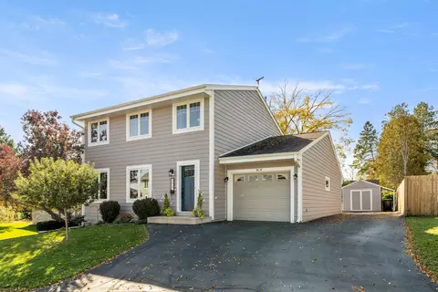 5614 E Peninsula, Waterford, WI 53185