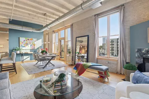 1325 N Van Buren #504, Milwaukee, WI 53202