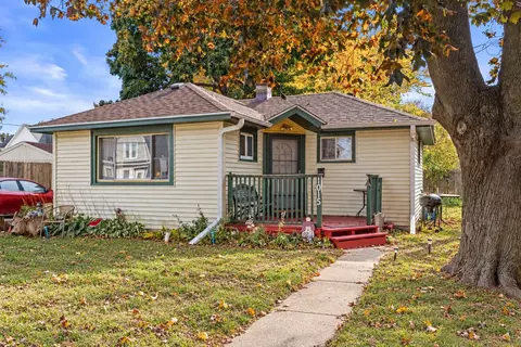 1015 Goold, Racine, WI 53402