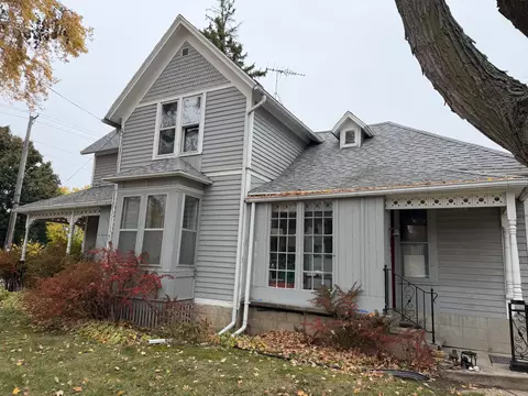 Exterior - 1441 W Prospect, Appleton, WI 54914 photo 3 of 7