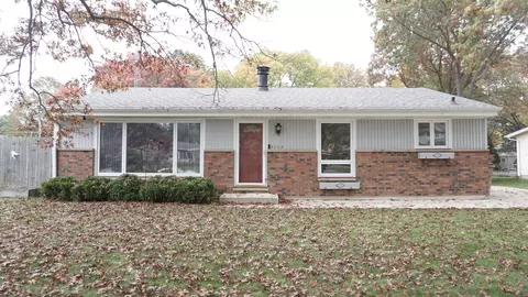 8708 2nd, Pleasant Prairie, WI 53158