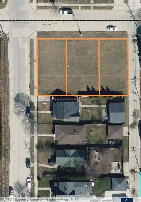 1819 St Patrick, Racine, WI 53403