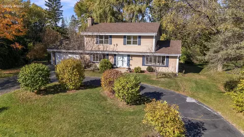 11145 N Riverland, Mequon, WI 53092